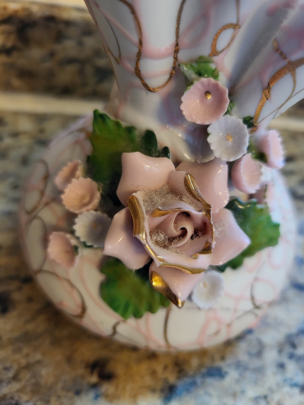 Lefton Porcelain Heavily Crimped  Pink Floral Accent Vase with Gold Trim - Picture 8 of 16